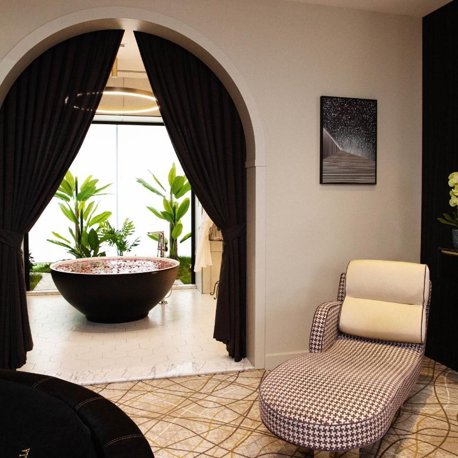 Armada Villa Hotel Zabrat Extérieur photo