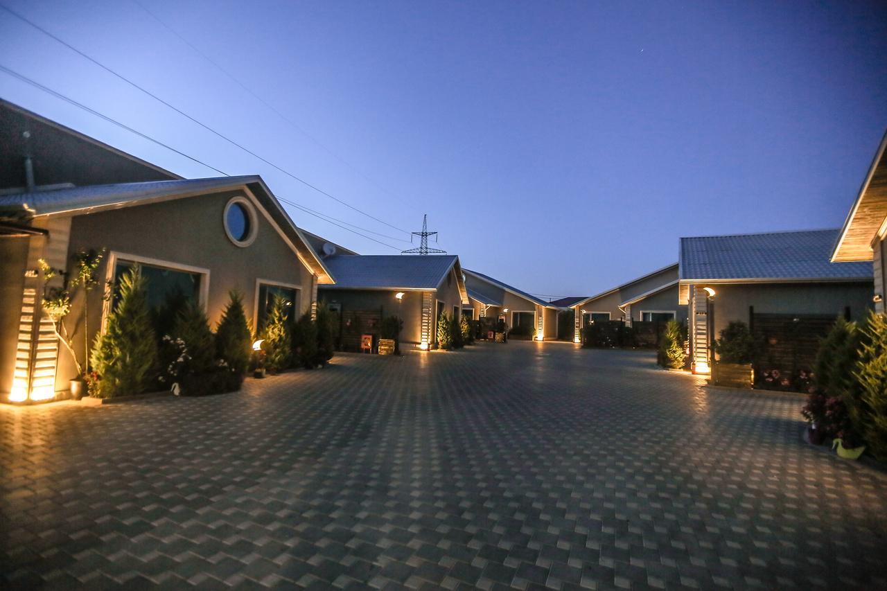 Armada Villa Hotel Zabrat Extérieur photo